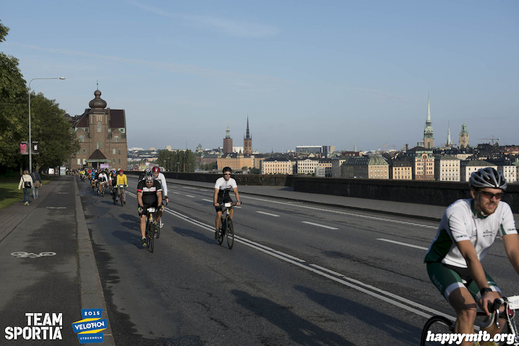 Bild från Velothon Stockholm 2015 - 165km