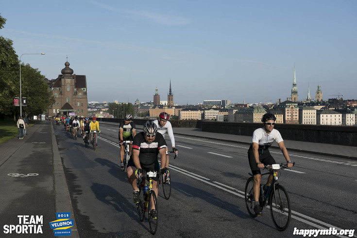 Bild från Velothon Stockholm 2015 - 165km