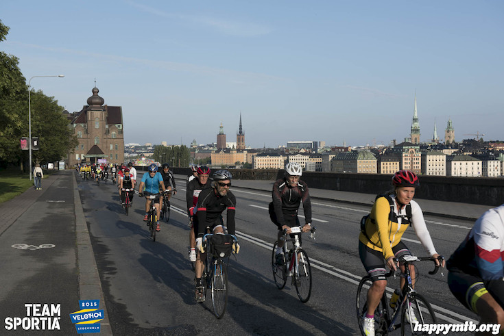 Bild från Velothon Stockholm 2015 - 165km