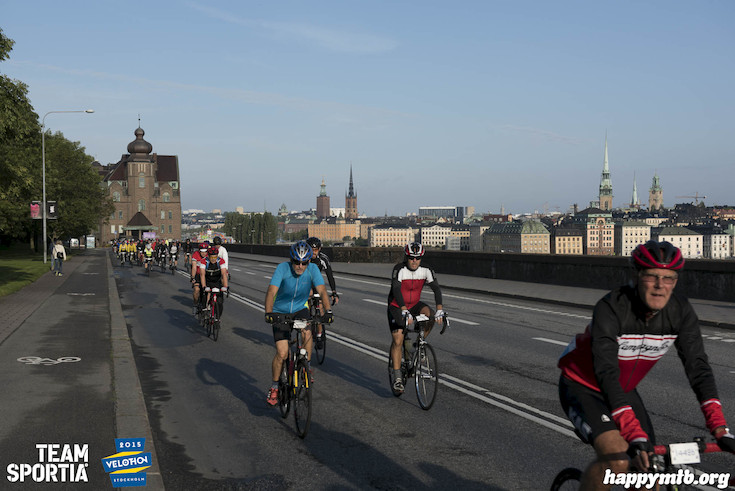 Bild från Velothon Stockholm 2015 - 165km