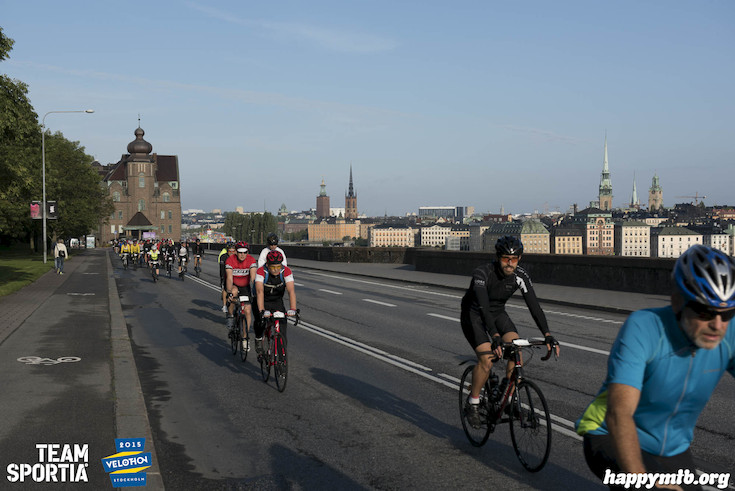 Bild från Velothon Stockholm 2015 - 165km