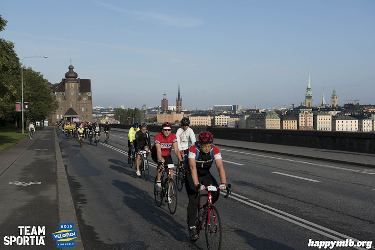 Bild från Velothon Stockholm 2015 - 165km