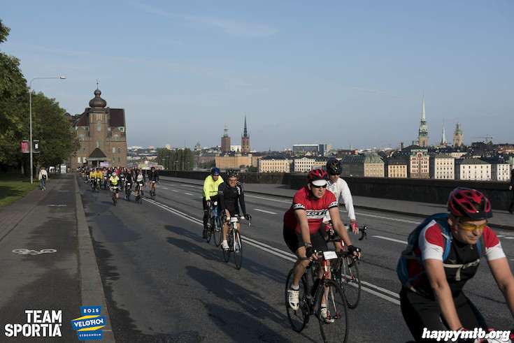 Bild från Velothon Stockholm 2015 - 165km