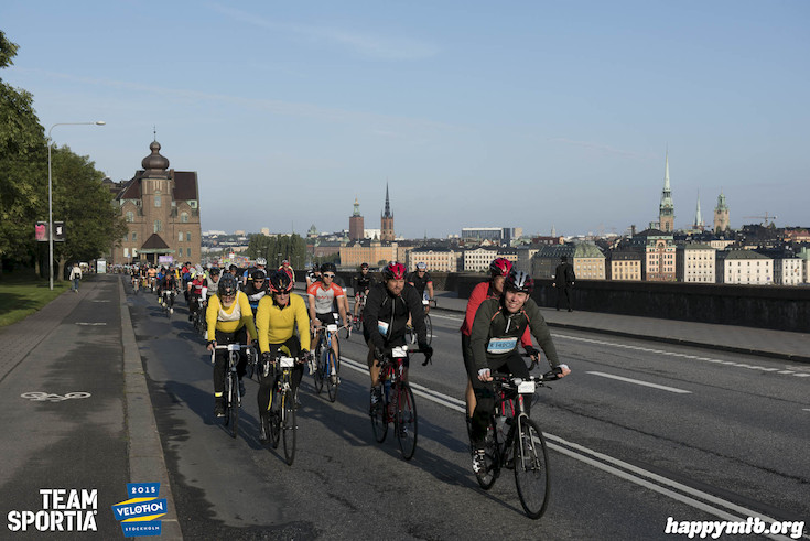 Bild från Velothon Stockholm 2015 - 165km