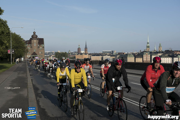 Bild från Velothon Stockholm 2015 - 165km
