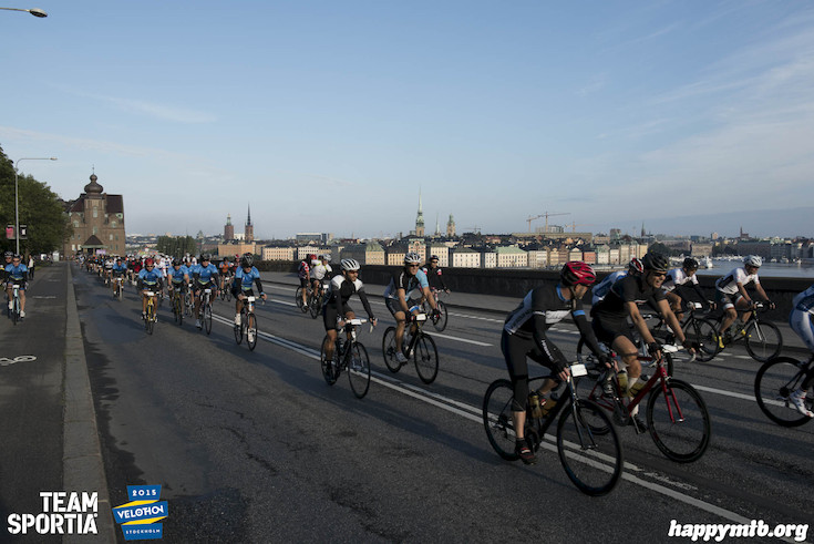 Bild från Velothon Stockholm 2015 - 165km