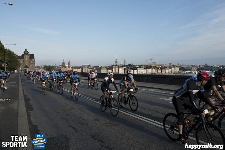 Bild från Velothon Stockholm 2015 - 165km
