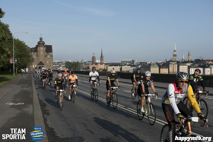 Bild från Velothon Stockholm 2015 - 165km