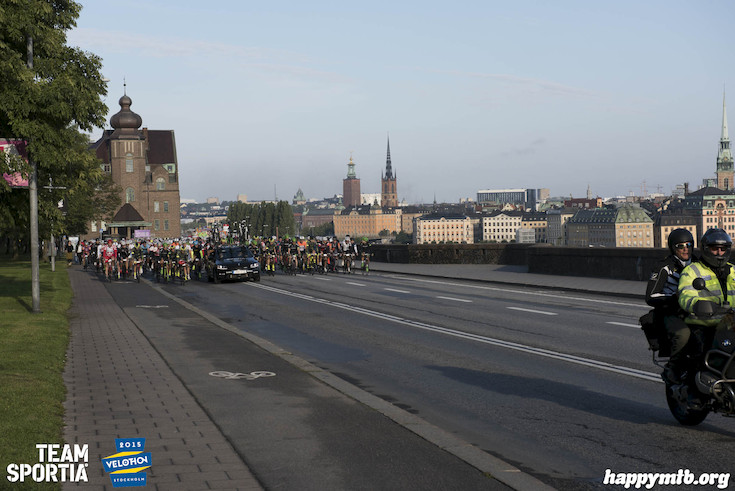 Bild från Velothon Stockholm 2015 - 165km
