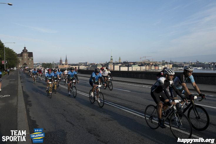 Bild från Velothon Stockholm 2015 - 165km