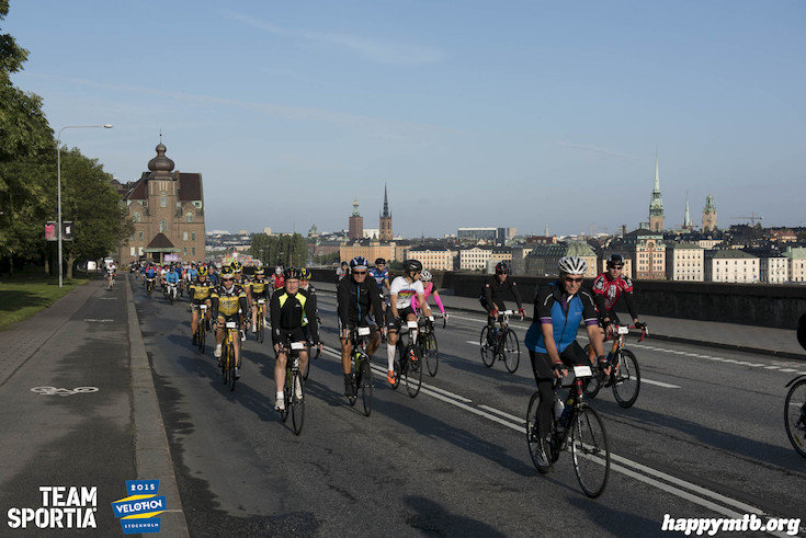 Bild från Velothon Stockholm 2015 - 165km