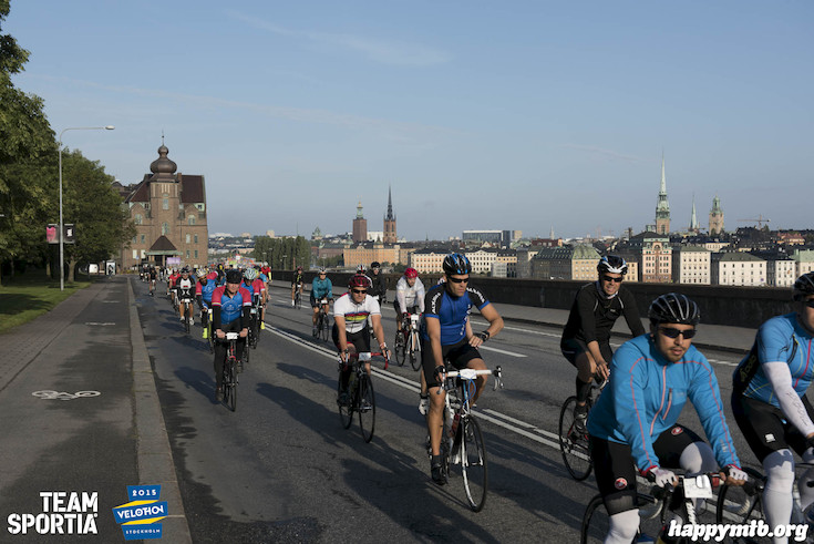 Bild från Velothon Stockholm 2015 - 165km