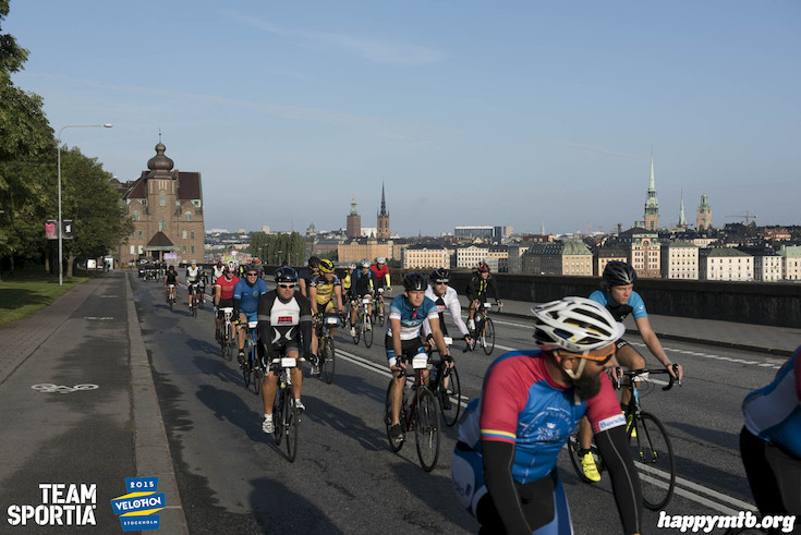 Bild från Velothon Stockholm 2015 - 165km