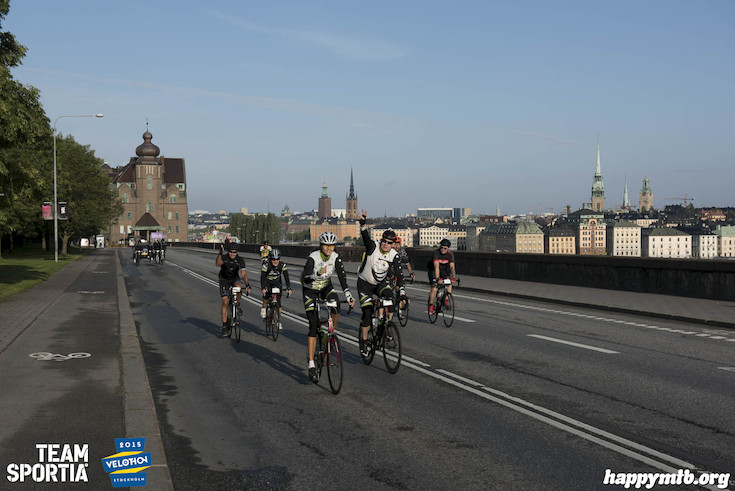 Bild från Velothon Stockholm 2015 - 165km