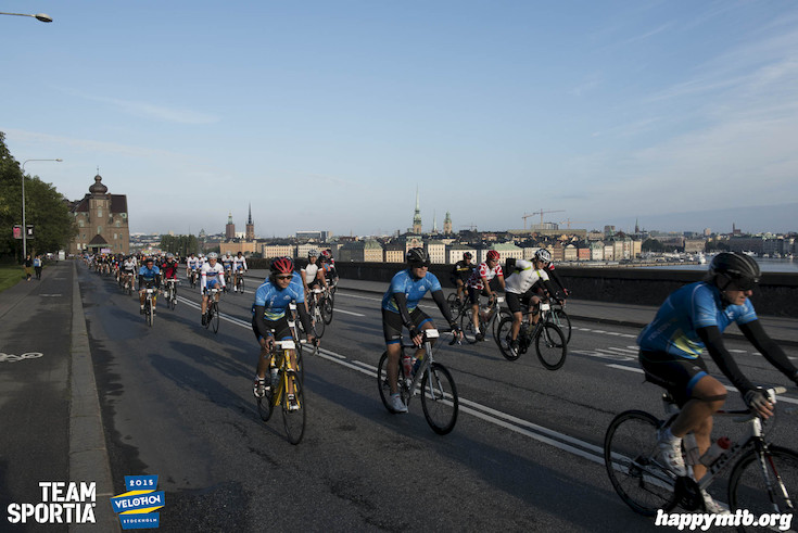 Bild från Velothon Stockholm 2015 - 165km