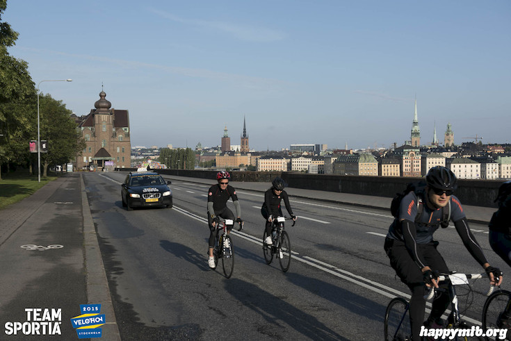 Bild från Velothon Stockholm 2015 - 165km