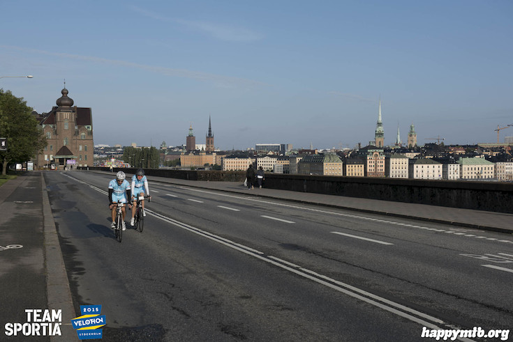Bild från Velothon Stockholm 2015 - 165km