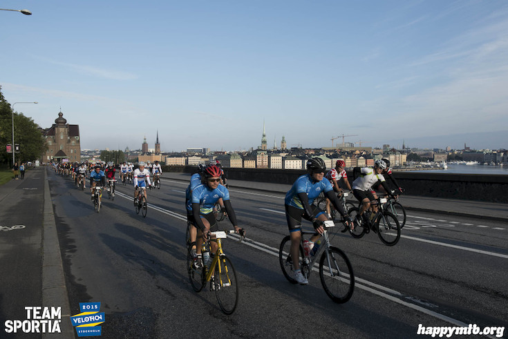 Bild från Velothon Stockholm 2015 - 165km