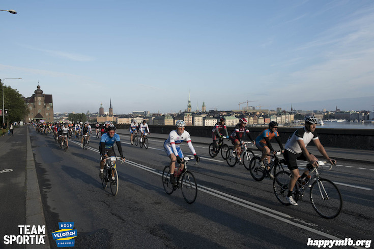 Bild från Velothon Stockholm 2015 - 165km