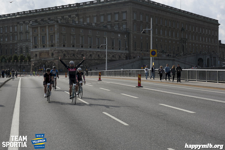 Bild från Velothon Stockholm 2015 - Slottet