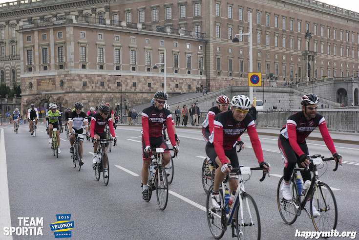 Bild från Velothon Stockholm 2015 - Slottet
