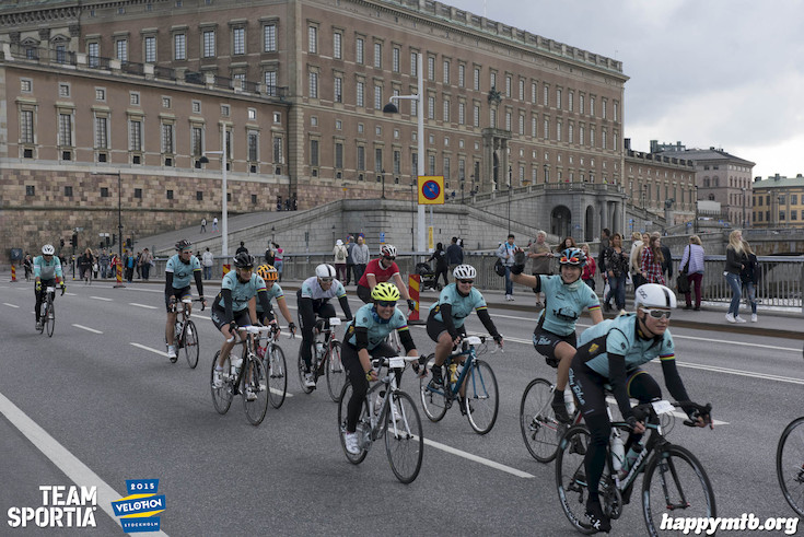 Bild från Velothon Stockholm 2015 - Slottet